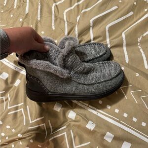 Womens hey dude boots size 7